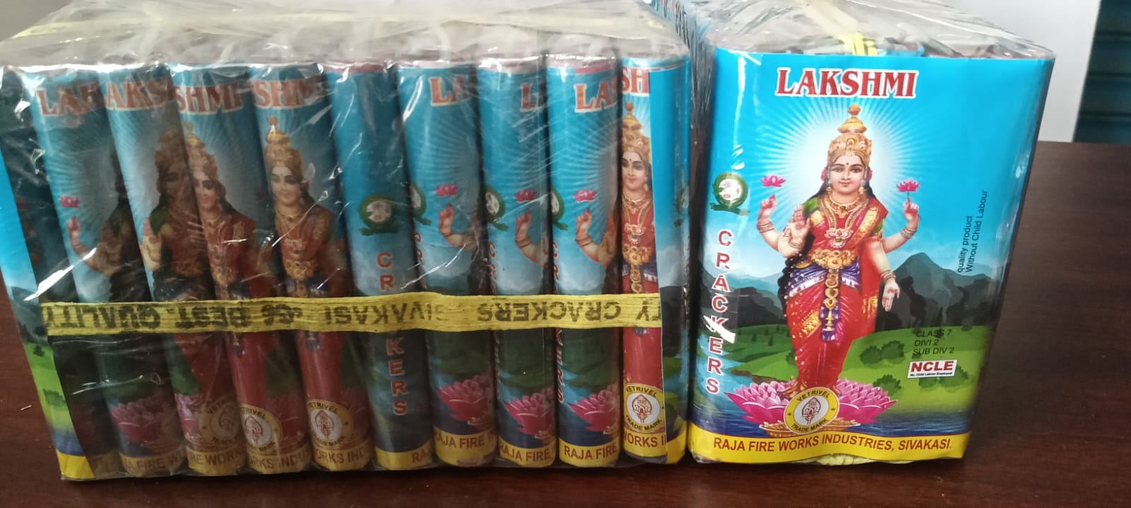 3inch Lakshmi Crackers